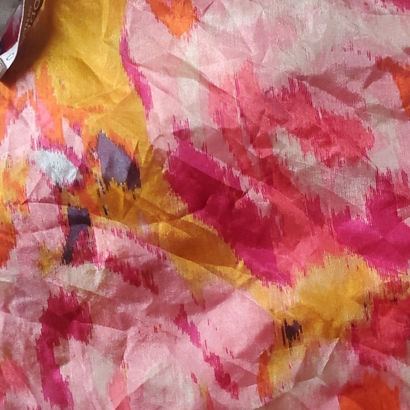 Codello 💯 percent silk scarf 38" square - Picture 2 of 3